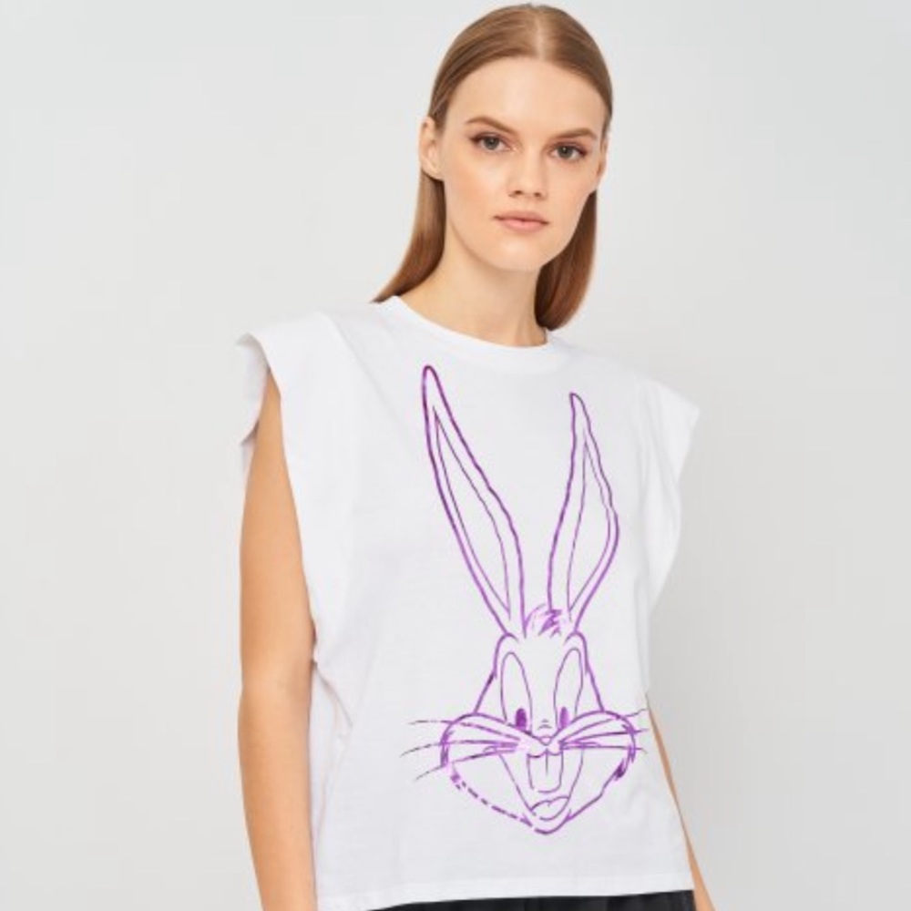 𝗡𝗪𝗧 𝗭𝗮𝗿𝗮 •  Bugs Bunny Looney Tunes T-Shirt Round Neck Short Sleeve S